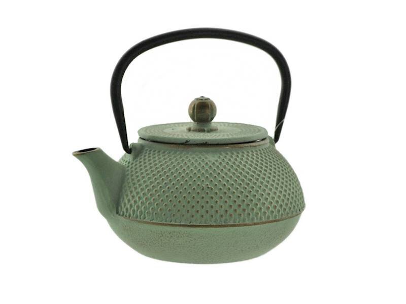 TEA POT CAST IRON JAPAN 0.8LT 017195