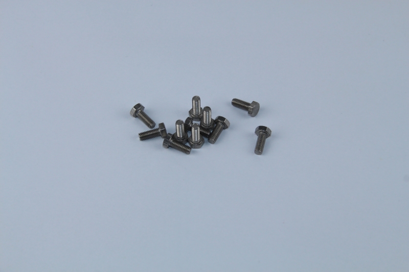 HEXAGONAL SCREW M4X10